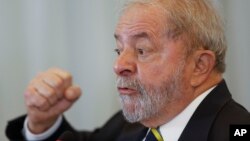 Cựu Tổng thống Brazil Luiz Inacio Lula da Silva phát biểu trong một cuộc họp báo với các nhà báo nước ngoài tại Sao Paulo, Brazil, 28/3/2016.