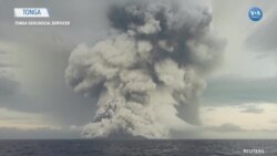 Tonga Semaları Dumanla Kaplandı