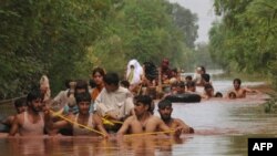 Pakistan'da Sel Felaketi: Ölü Sayısı 800