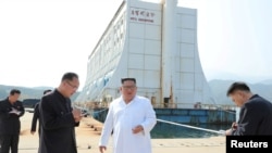 Lãnh tụ Kim Jong Un khảo sát khu nghỉ dưỡng trên núi Kim Cương, KCNA loan tin hôm 23/10/2019.