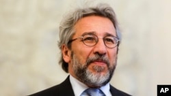 Can Dündar